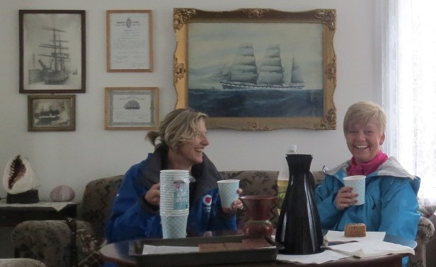 81B6F059-47D7-4414-A78E-4F2D3BF944DD